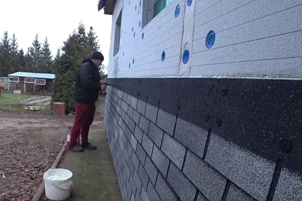 Для многих гараж не просто бокс для машины, а многофункциональное строение с несколькими помещениями. Именно такой трехкомнатный гараж мечты у Алексея Немцева, автора канала ПО КАЙФУ.