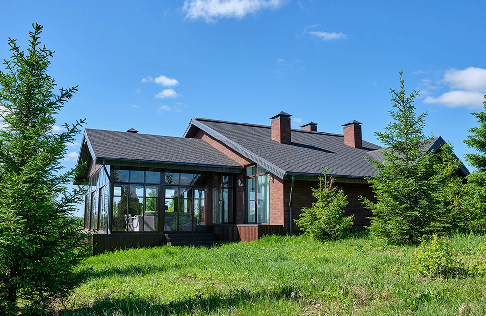 Что такое гибкая черепица и как ее делают