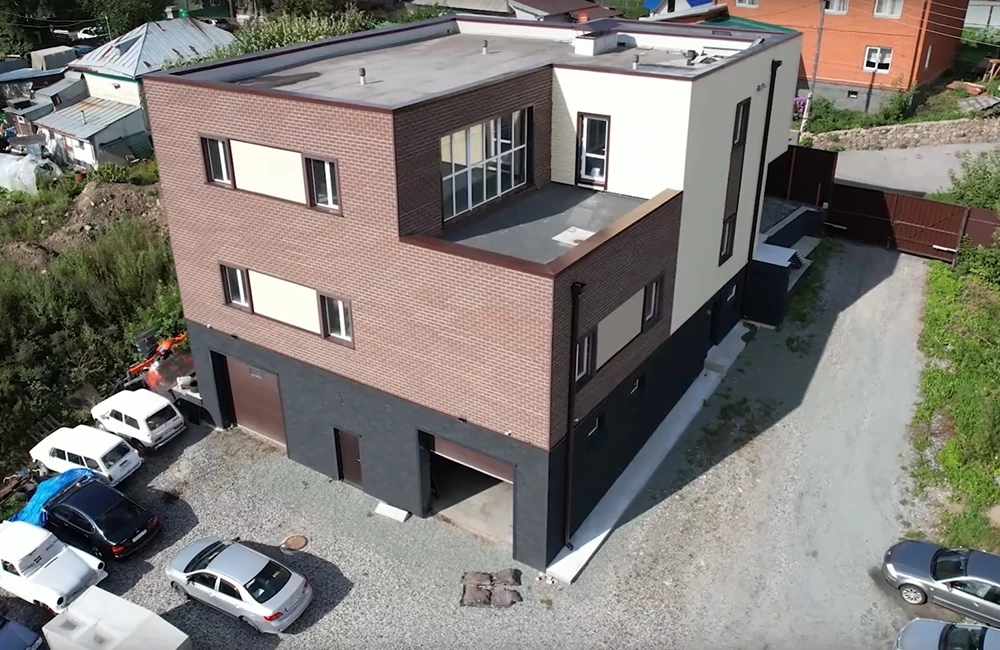 Блогеры–гаражники рассказали, как сделать вечный фасад