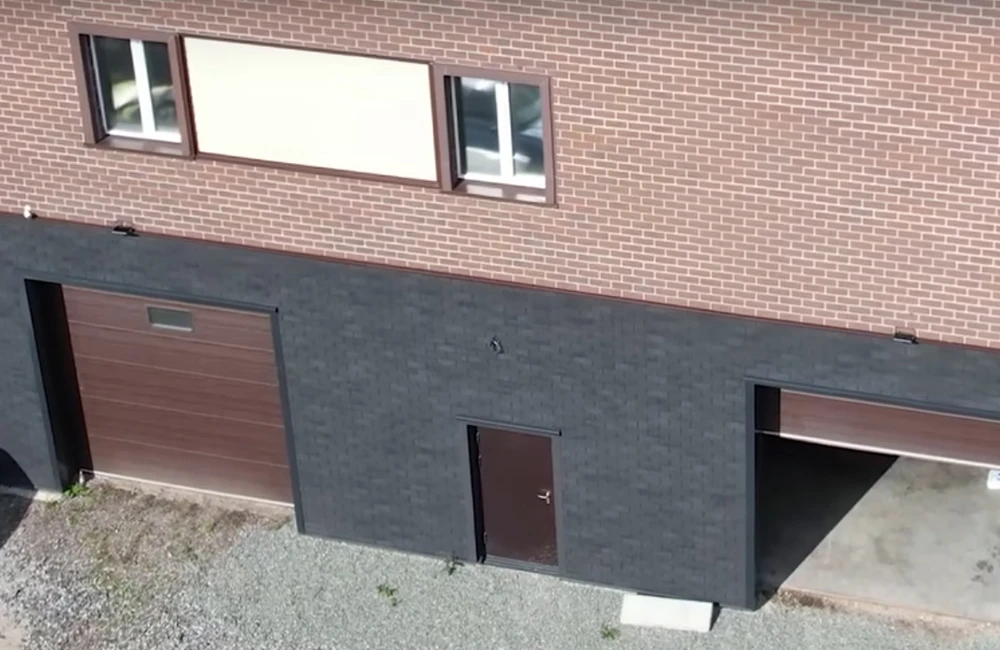 Блогеры–гаражники рассказали, как сделать вечный фасад