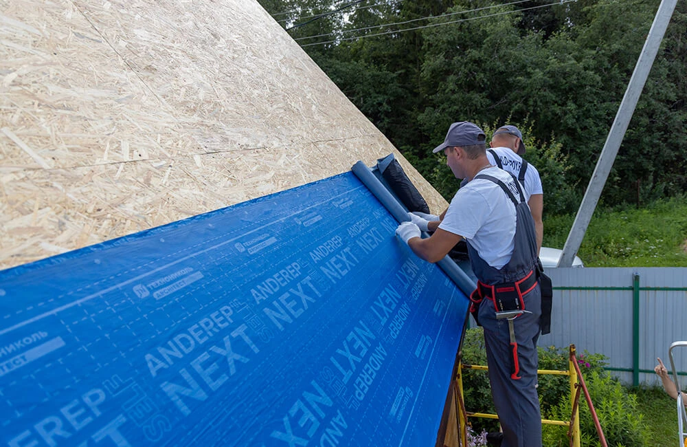 Как смонтировать кровлю из гибкой черепицы своими руками