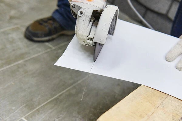 Как правильно: монтируем виниловый сайдинг