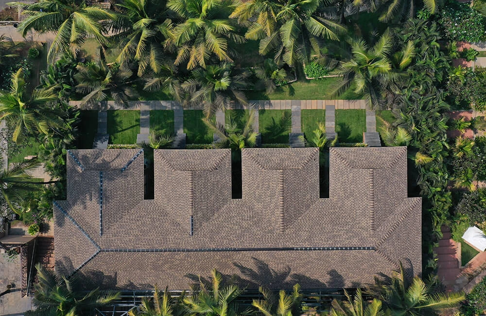 Что такое гибкая черепица и как ее делают