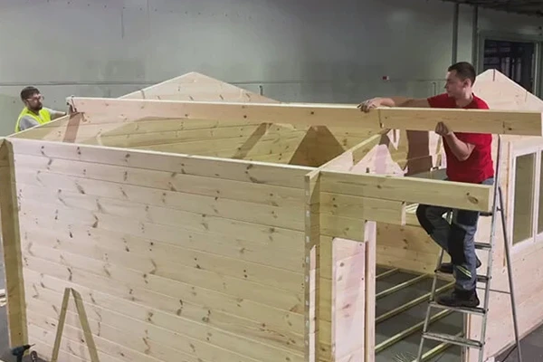 Постройки из мини-бруса, которые можно собрать за два дня