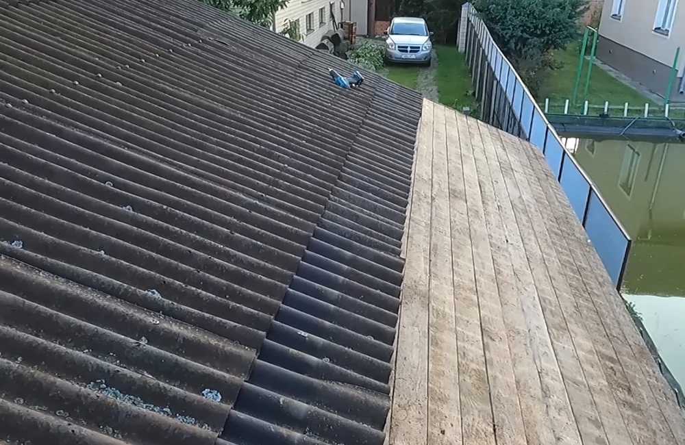 Монтаж гибкой черепицы своими руками: как сэкономить на кровельных работах