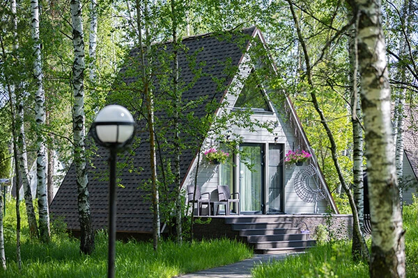 От домика в лесу до пяти звезд у моря