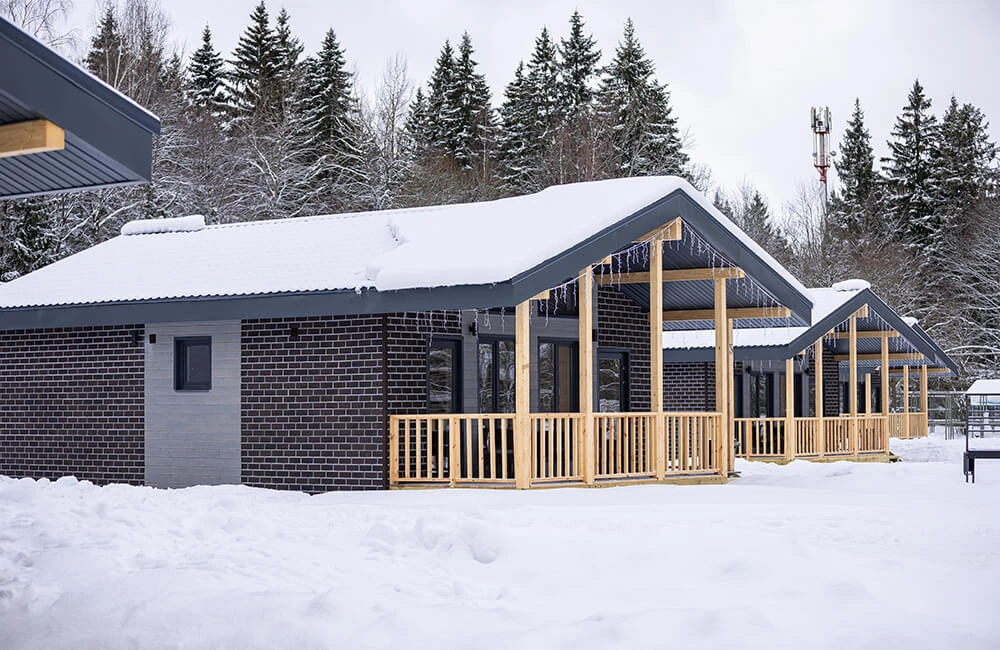 На что обратить внимание при выборе домов для глэмпинга?