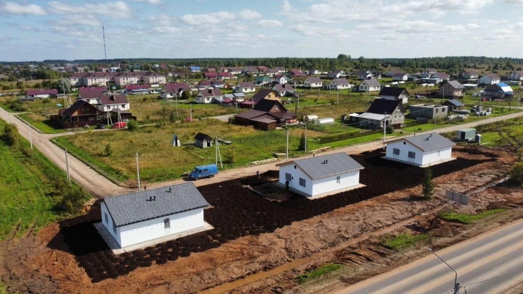 Подрядчик ТЕХНОНИКОЛЬ строит дома для молодых специалистов