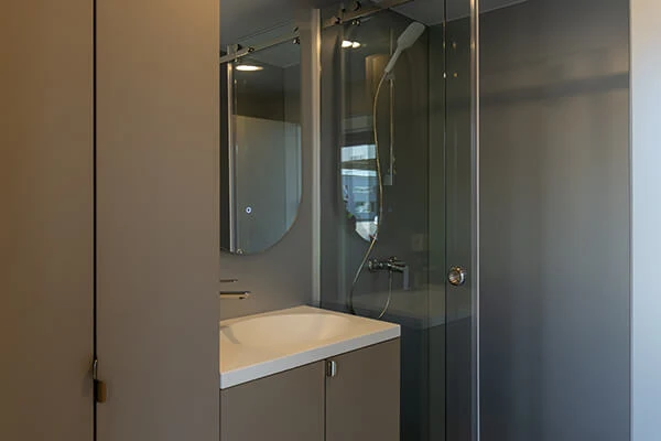 От домика в лесу до пяти звезд у моря