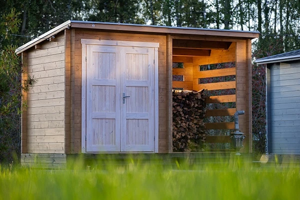 Постройки из мини-бруса, которые можно собрать за два дня