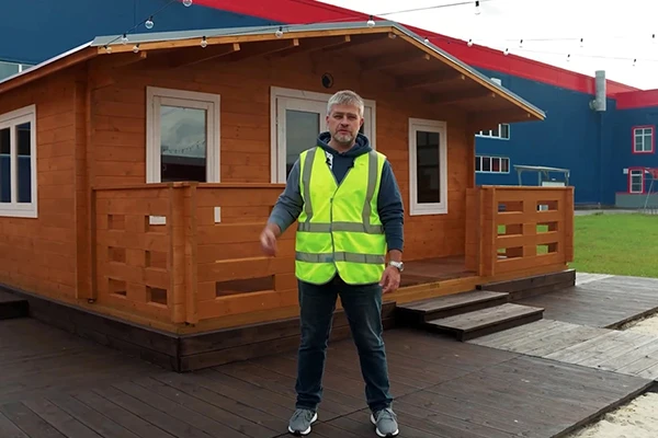 Постройки из мини-бруса, которые можно собрать за два дня