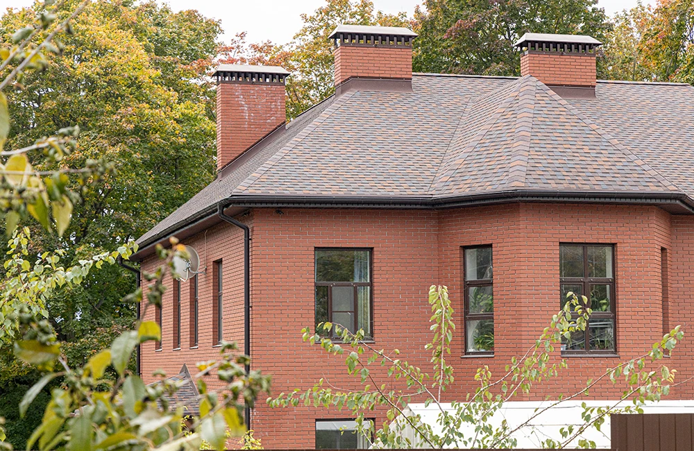 Почему на крышах и водостоках образуются сосульки