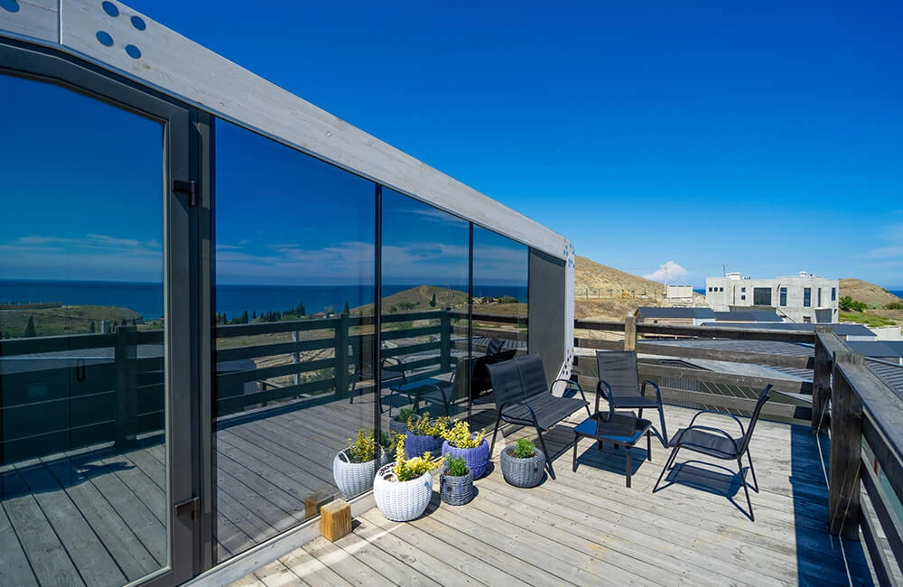 От домика в лесу до пяти звезд у моря