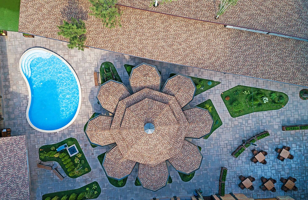 Что такое гибкая черепица и как ее делают