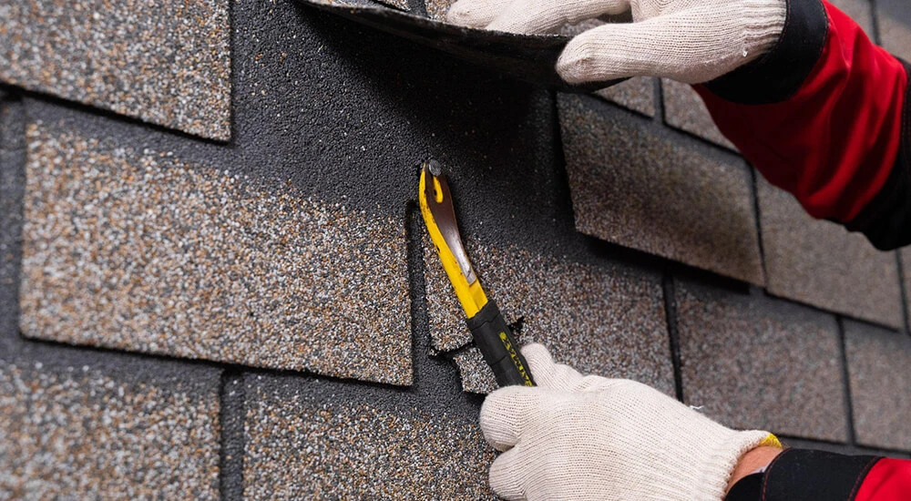 Битумная плитка на фасаде — это практично, просто и эстетично