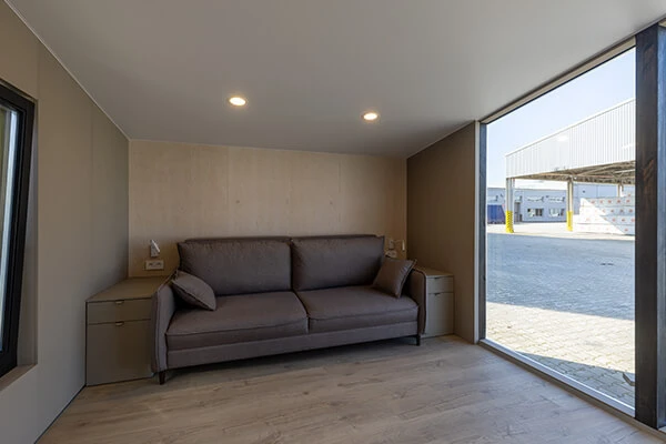 От домика в лесу до пяти звезд у моря