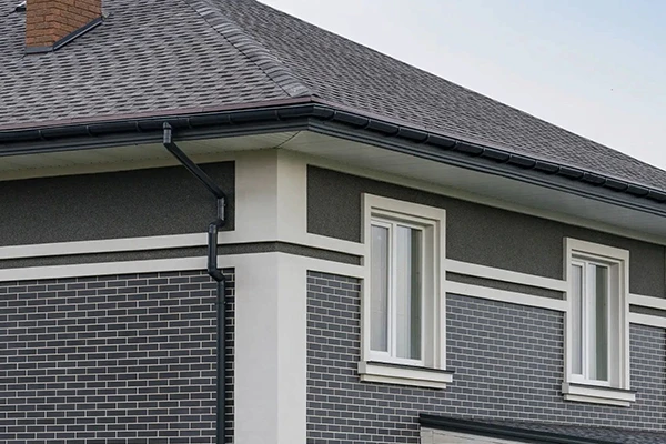 Какая бы ни была ваша задача — демократичный загородный дом, статусный особняк или постройка на дачном участке, в ассортименте SHINGLAS найдется подходящий вариант