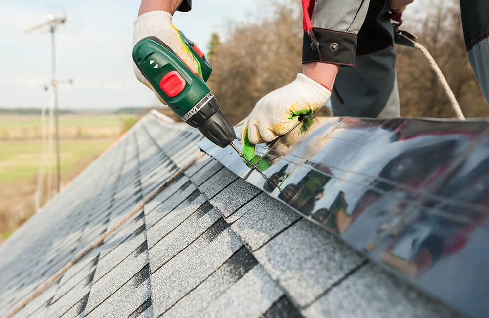 Монтаж конькового аэратора