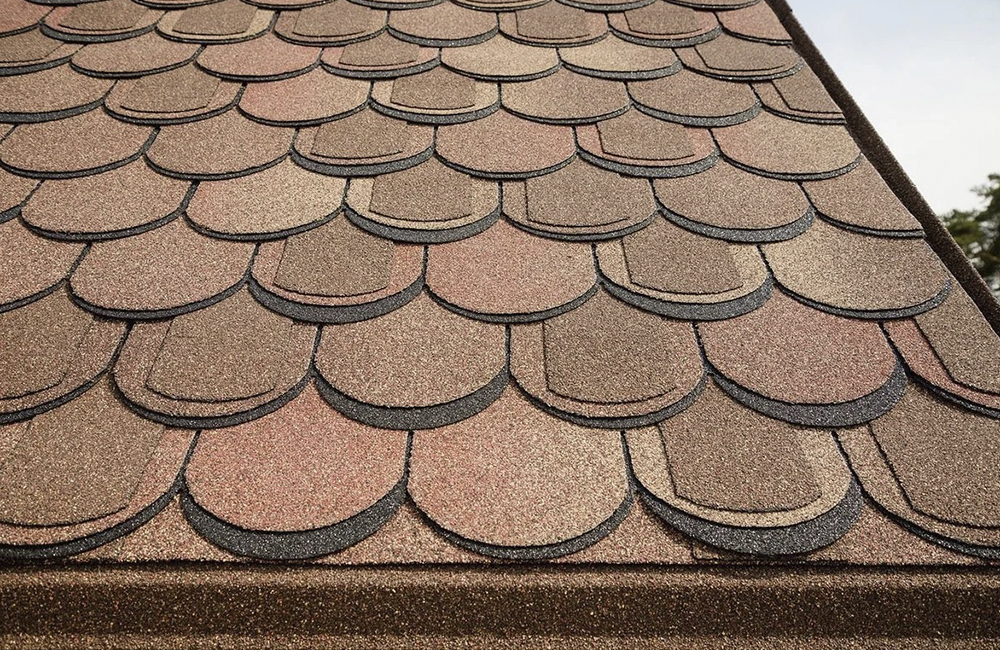 Так гибкая черепица выглядит на крыше