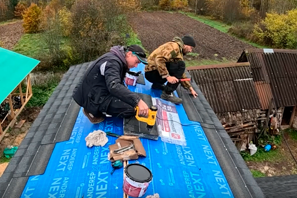 Покрытие крыши осенью: как я успел до холодов