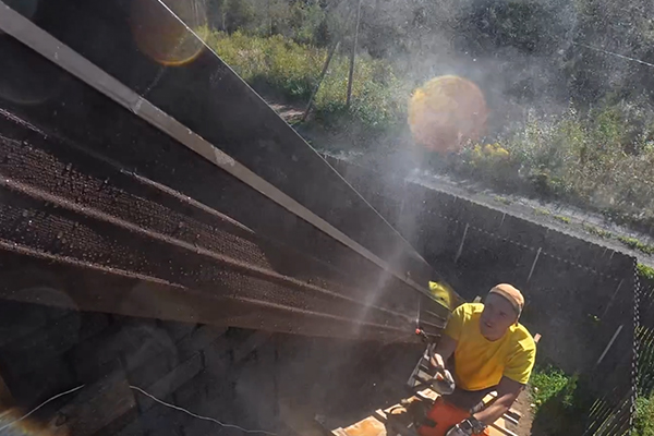 Как подшить свесы крыши если все пошло не по плану