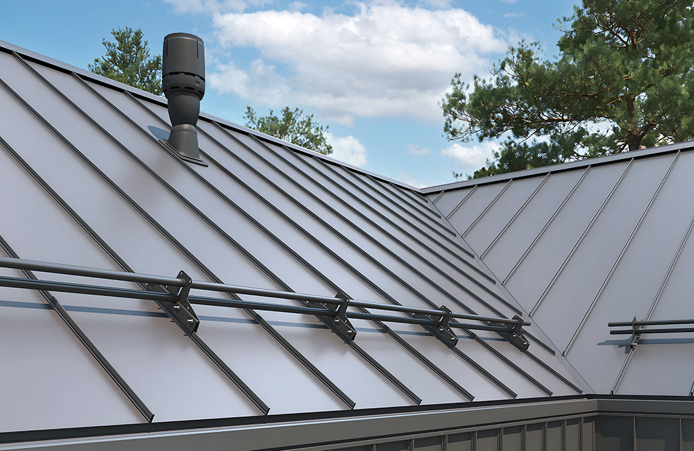 Металлочерепица или гибкая черепица: что выбрать для крыши