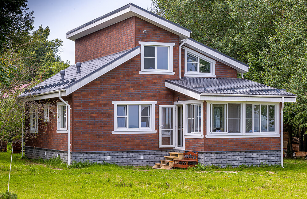 Как правильно: монтируем фасадную плитку HAUBERK на основание из XPS